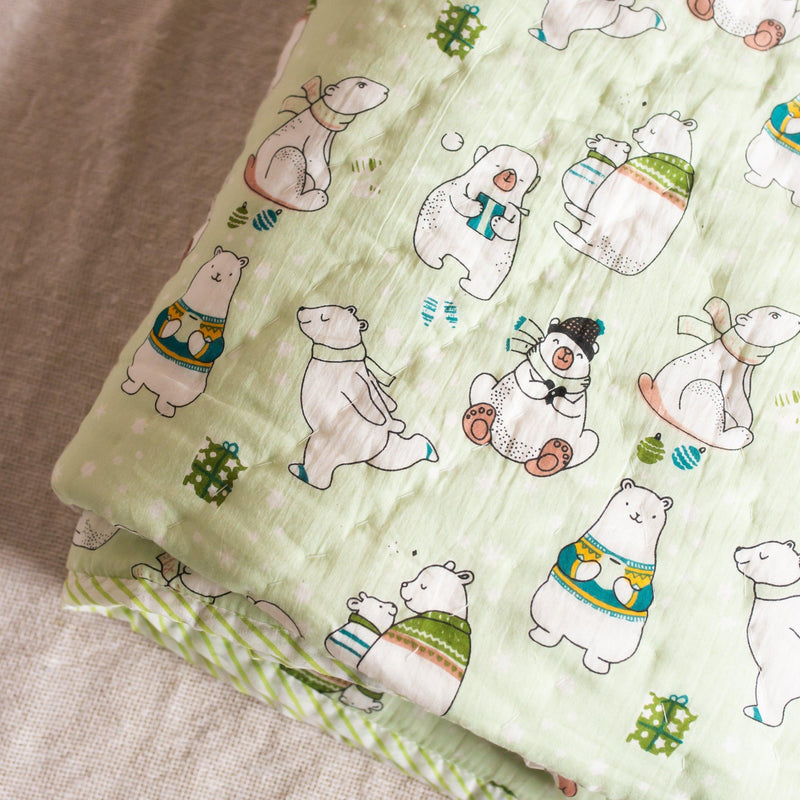 Green Snowmen Dreamland Baby Quilt-Baby quilts-House of Ekam